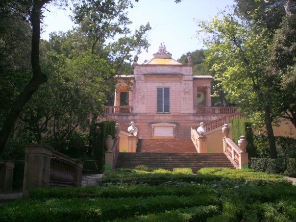 North Pavilion - The Garden of the Horta Labyrinth