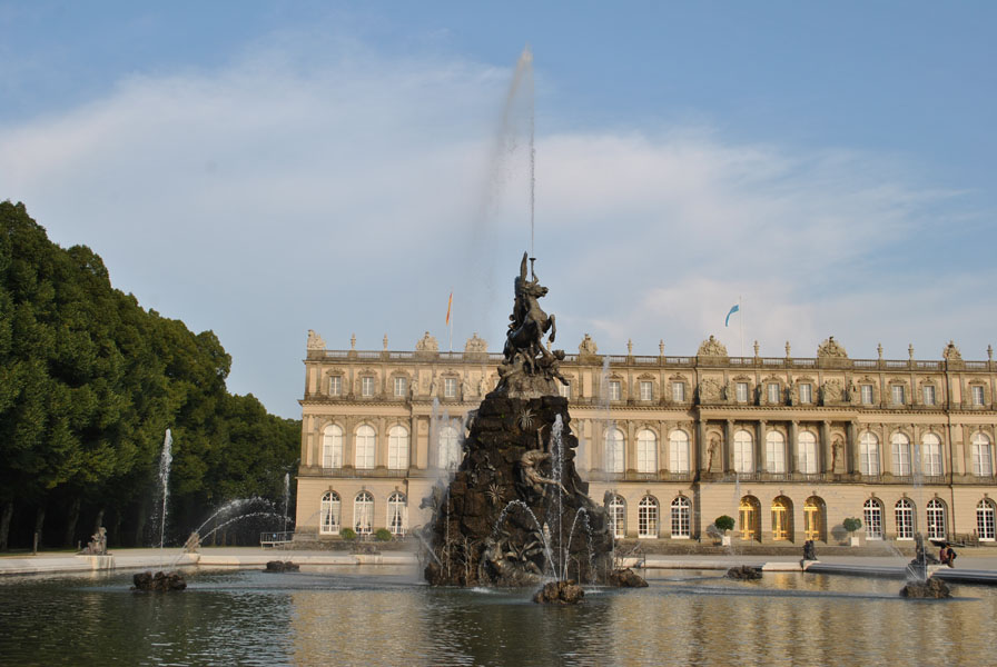 Herrenchiemsee Palace - fountain