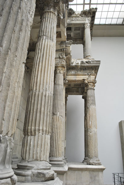 Market Gate of Miletus - columns