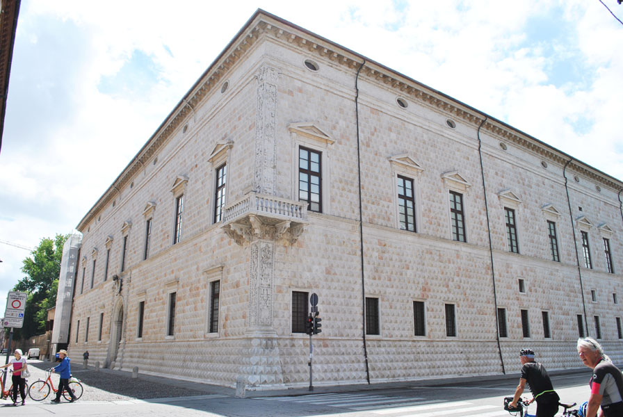 Palazzo dei Diamanti in Ferrara